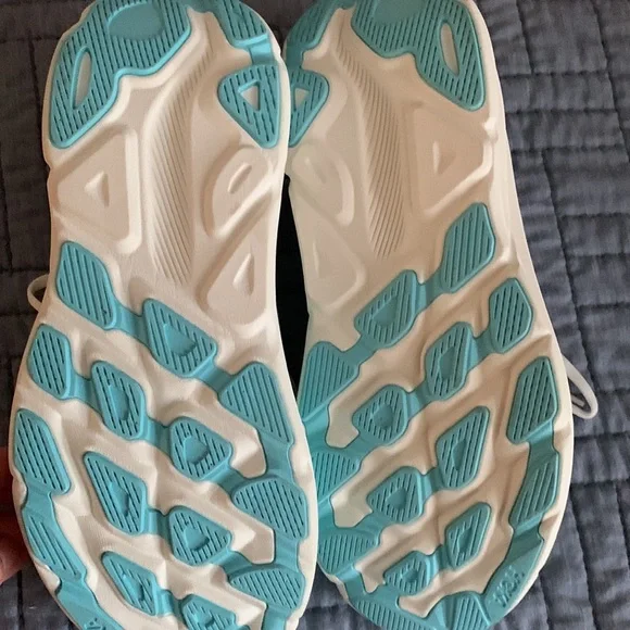 Hoka Clifton 9 Womens - Picture 3 of 3